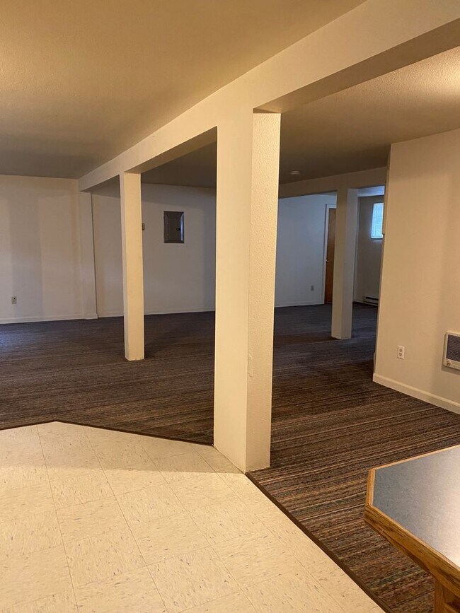 Foto del edificio - 208 N 1st St