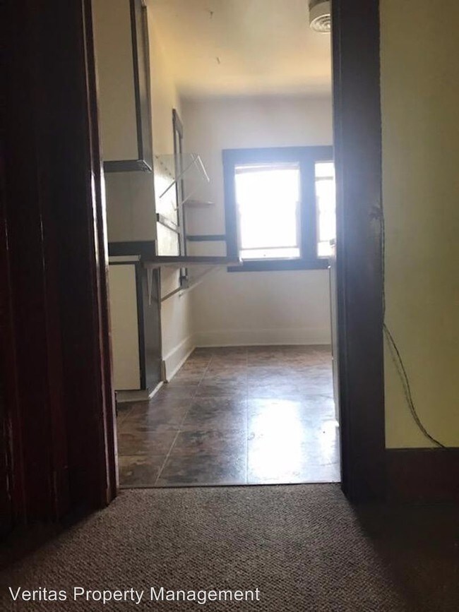 Foto del edificio - 1 br, 1 bath House - 612 1/2 S. 4th St. W.