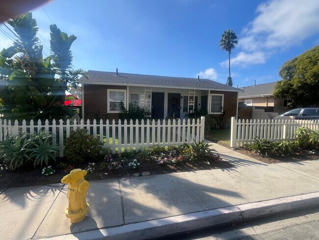 Building Photo - 205 Willowbrook Dr