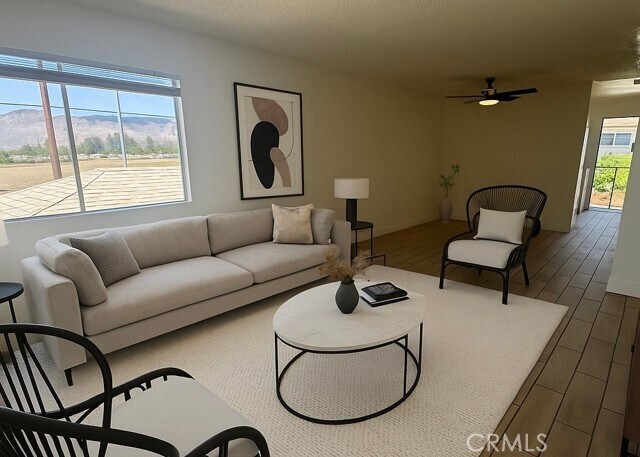 Foto principal - 426 E Lugonia Ave