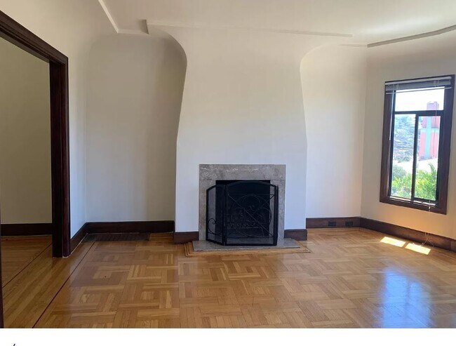 Building Photo - 90 Fairfield Way