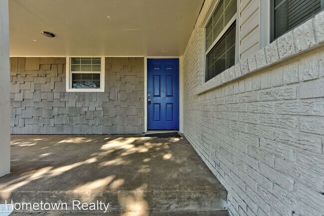 Foto del edificio - 4 br, 1.5 bath House - 9813 Village Drive