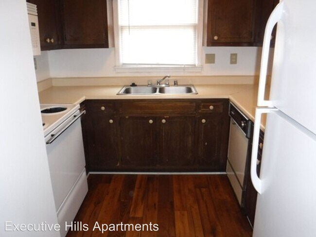 Foto del edificio - 2 br, 2 bath Apartment - 126 Claybill Drive