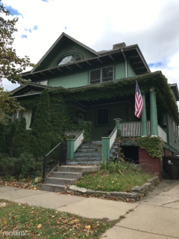 Primary Photo - 3 br, 3 bath Apartment - 405 w. High st.