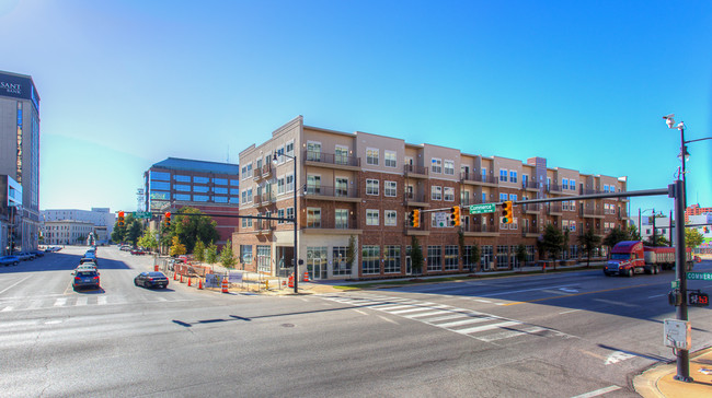 Building Photo - 79C Apartments