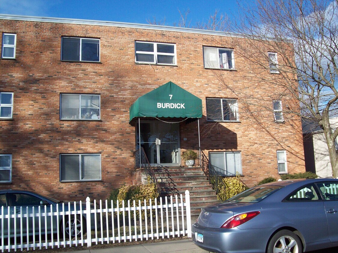 Primary Photo - 7 Burdick St