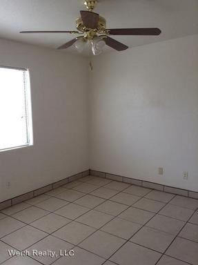Building Photo - 3022 N Geronimo Ave