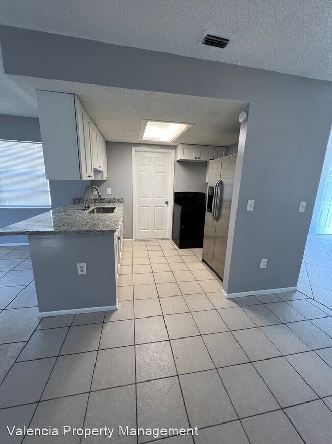 2 br, 1 bath House 5031 Lillilea Lane House Rental in New Port