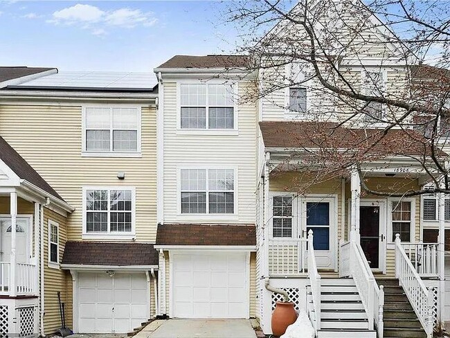 Photo - 18904 Snow Fields Cir Townhome