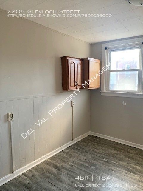 Foto del edificio - 7205 Glenloch St