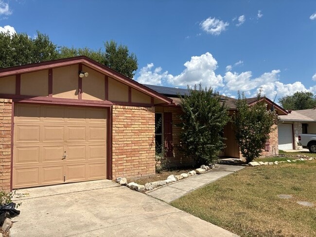 Photo - Welcome to this beautiful 4-bedroom, 2-bat... House