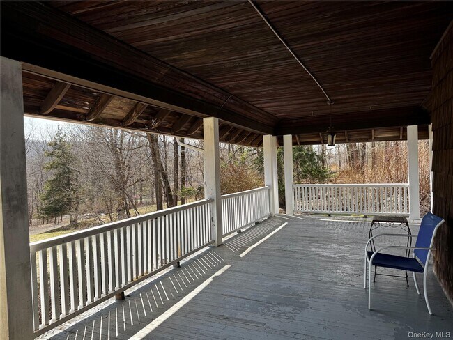 Foto del edificio - 3 Ice House Rd