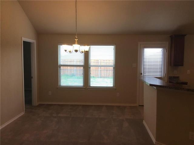 Foto del edificio - 2824 Stonewall Ln