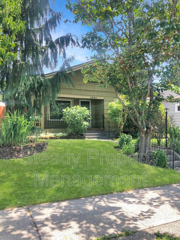 Primary Photo - 1223 S Verde St