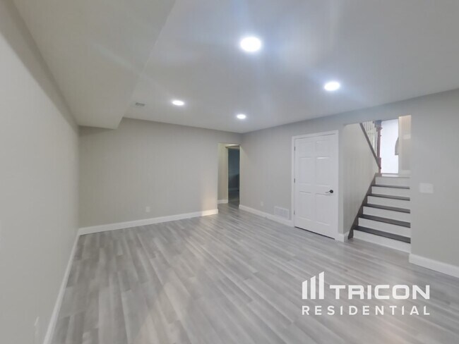 Foto del edificio - 12911 Overlook Rd