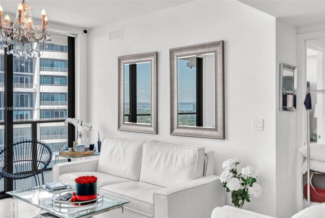 Building Photo - 1300 S Miami Ave