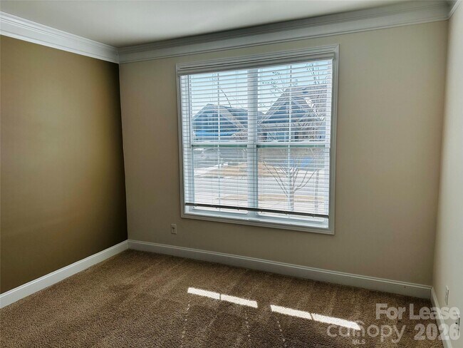 Building Photo - 340 Secretariat Dr