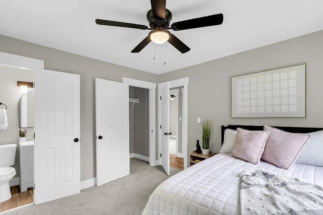 Foto del edificio - 6305 Lucille Dr