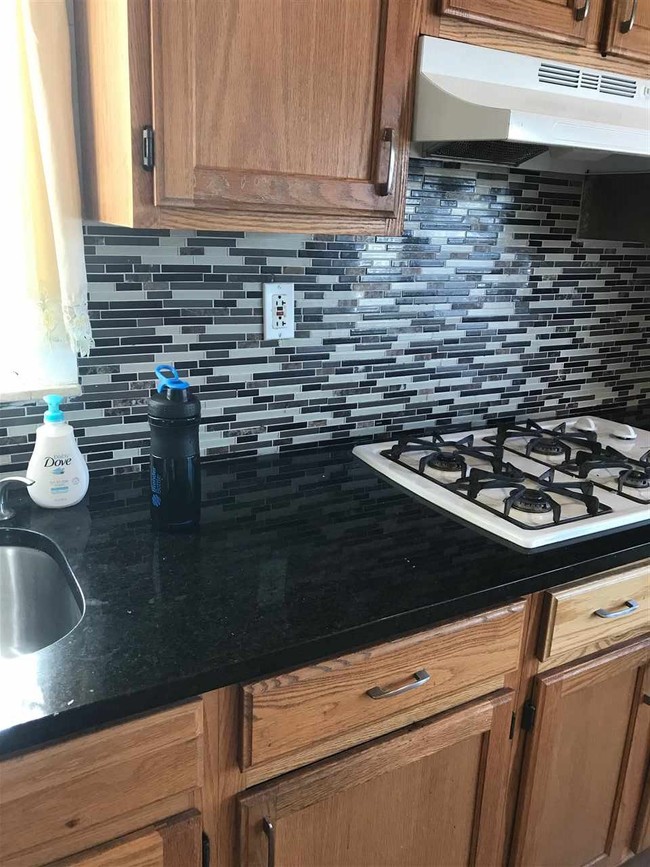 Foto del edificio - 6609 McKinley Pl