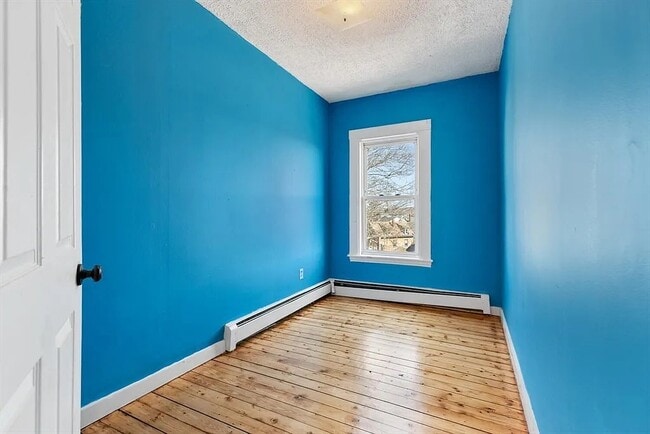 Building Photo - 23 Mt Vernon St