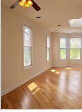 Foto del edificio - 3301 N Oakley Ave