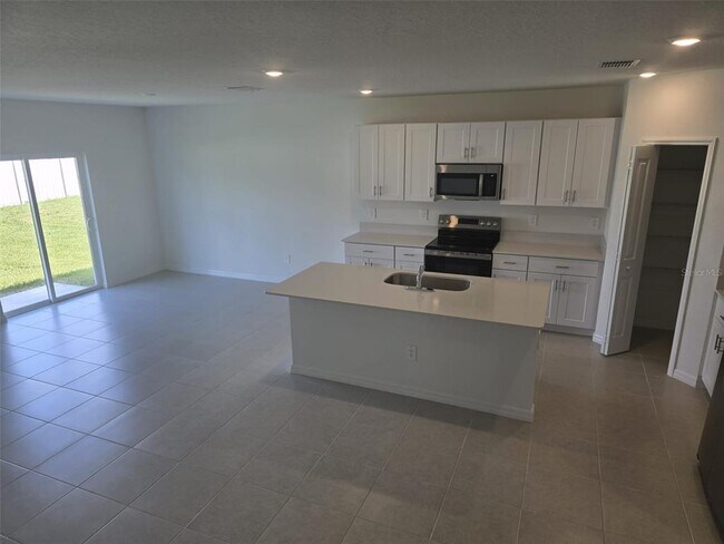 Foto del edificio - 11901 Brae Wy