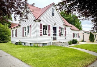 Building Photo - 309 S Milton Ave
