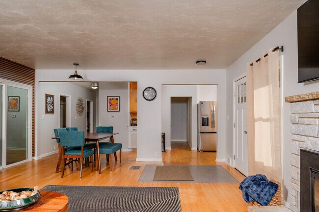 Foto del edificio - 85 N Reserve Ave