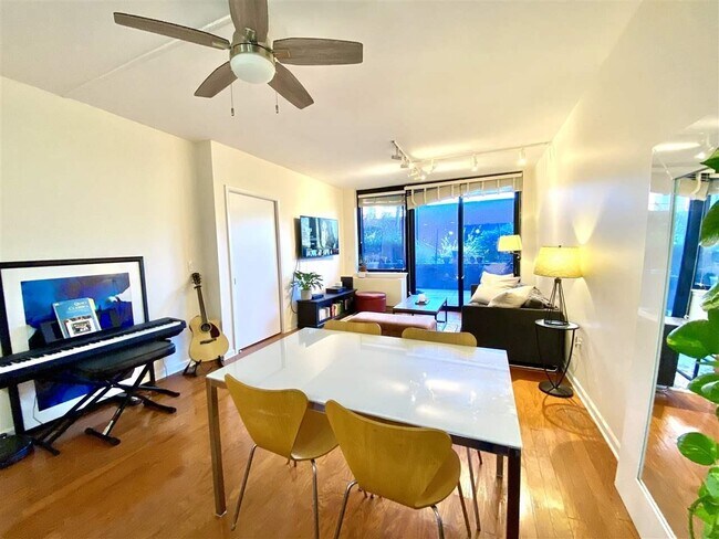 Foto del edificio - 700 Grove St