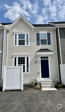 Building Photo - 108 Chase Ln