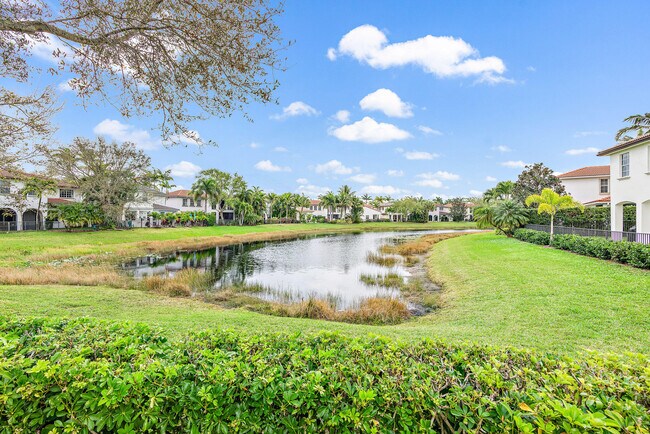Foto del edificio - 1058 Vintner Blvd
