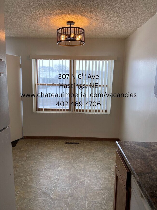 Foto del edificio - 305-307 N. 6th Ave,