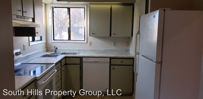 Foto del edificio - 179-179 Crestview Dr