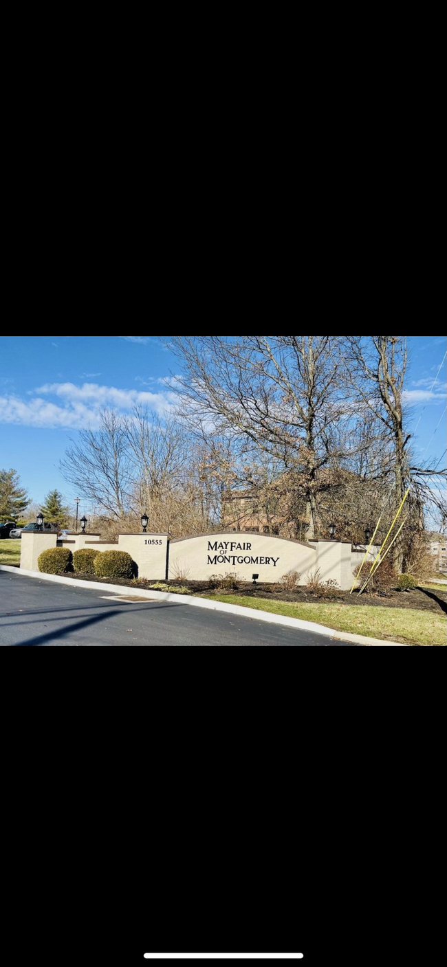 Foto del edificio - 10555 Montgomery Rd