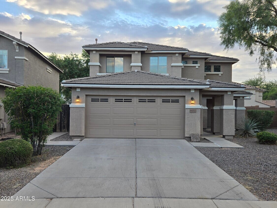 Foto principal - 6072 S Tucana Ln