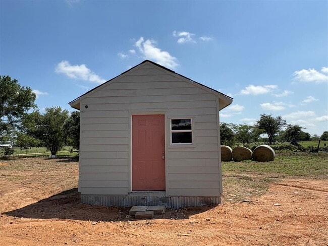Building Photo - 127 Clearview Dr
