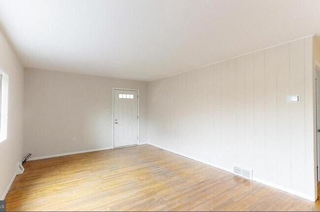 Photo - Recently Updated 4BR/2BA Twin with Central Air & Fenced Backyard House