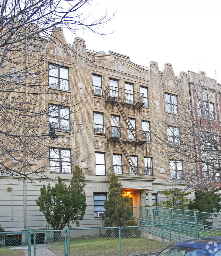 Foto del edificio - 1004 Eastern Pky