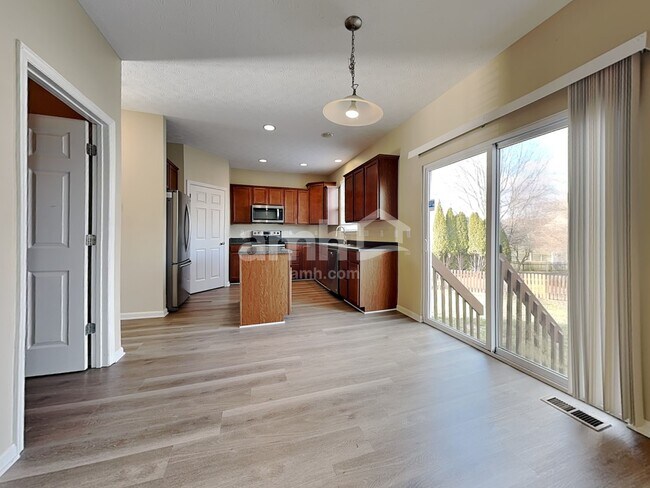 Foto del edificio - 2106 Prairie Clover Dr