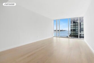 Building Photo - 10 Riverside Blvd