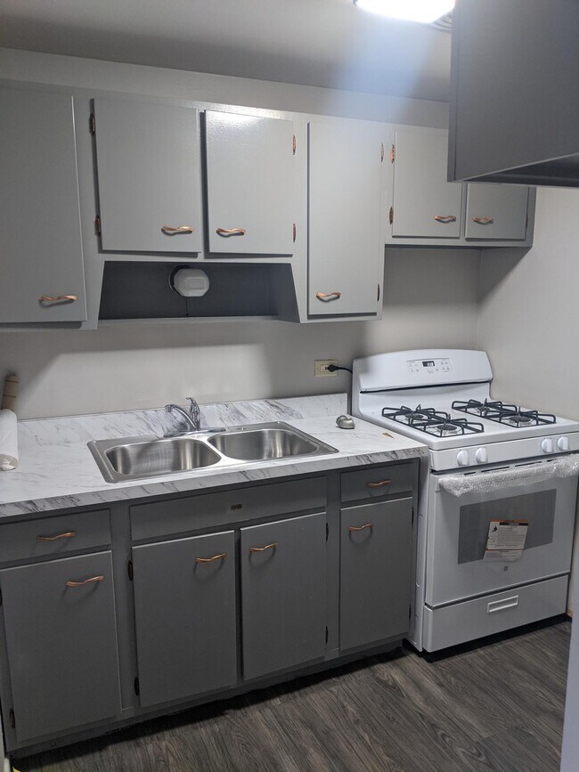 Foto del edificio - 7300 W Talcott Ave