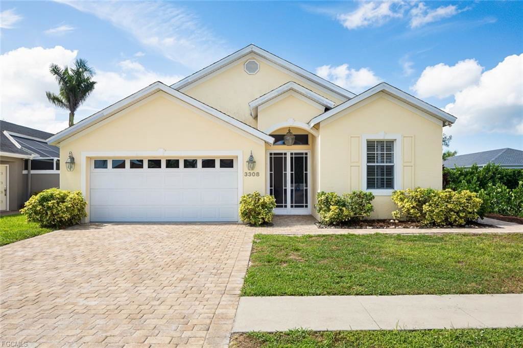 Foto principal - 3308 Duchess Dr