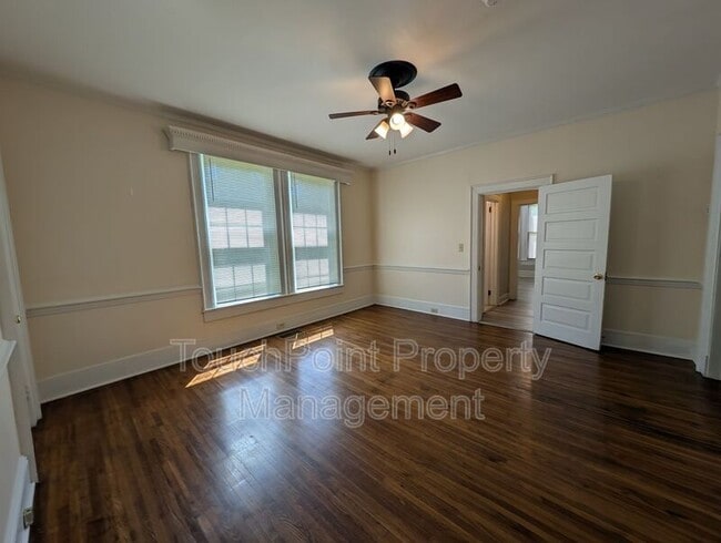 Foto del edificio - 476 Spring St SW