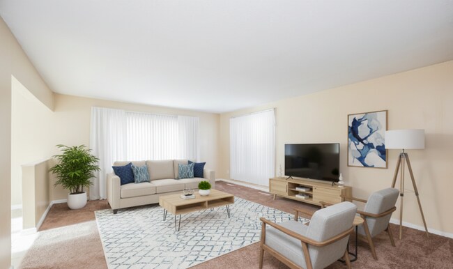 Building Photo - 25240 Sandhurst Rd