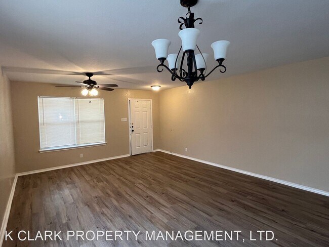 Foto del edificio - 4 br, 2.5 bath House - 7722 EASTBROOK FARM