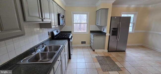 Foto del edificio - 14419 Falmouth Dr