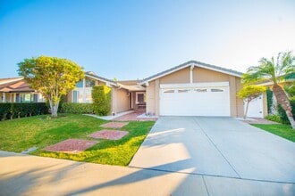 Building Photo - 9202 Wintergreen Cir