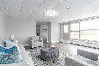 Bryn Mawr Apartments photo'