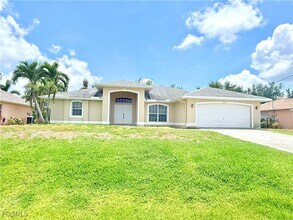 Building Photo - 2452 NW 9th St