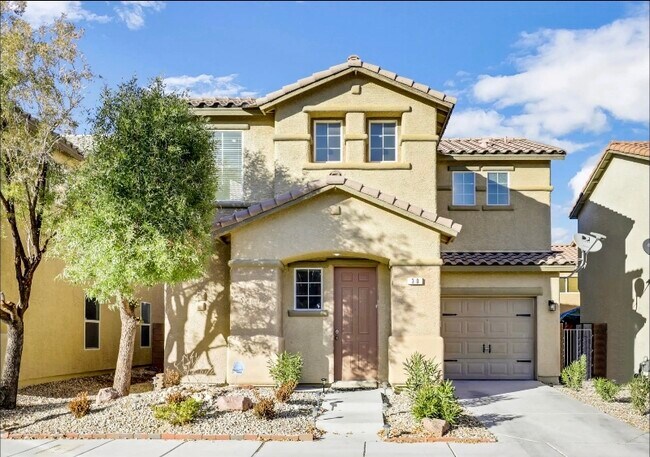 Building Photo - 30 Dovewood Ave